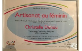 Diplôme d'honneur "Artisanat au féminin"